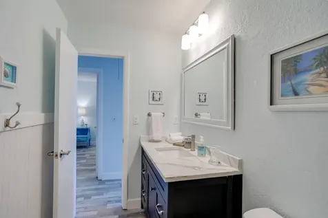 8615 SE Lyons Road Hobe Sound FL 33455