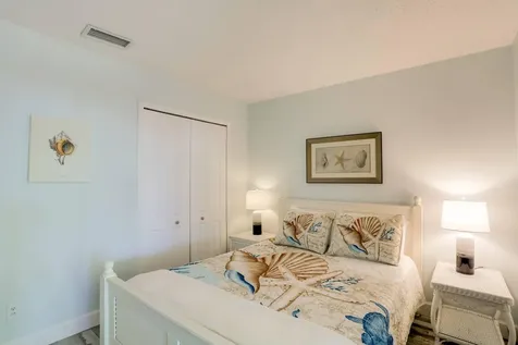 8615 SE Lyons Road Hobe Sound FL 33455