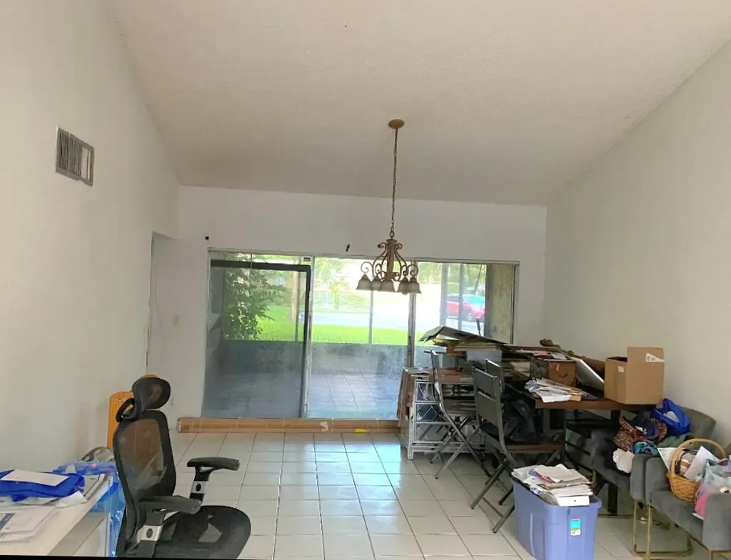 7323 W Sunrise Boulevard Plantation FL 33313