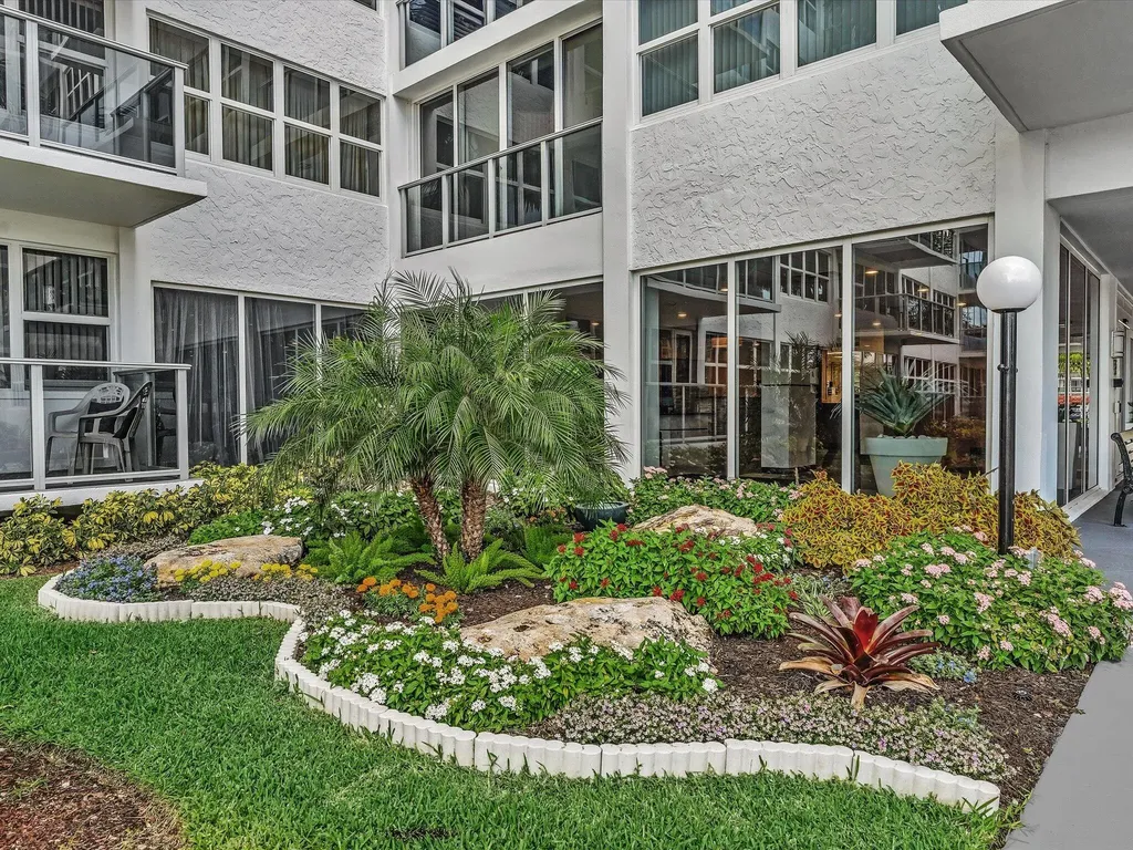 3333 NE 34th Street Fort Lauderdale FL 33308