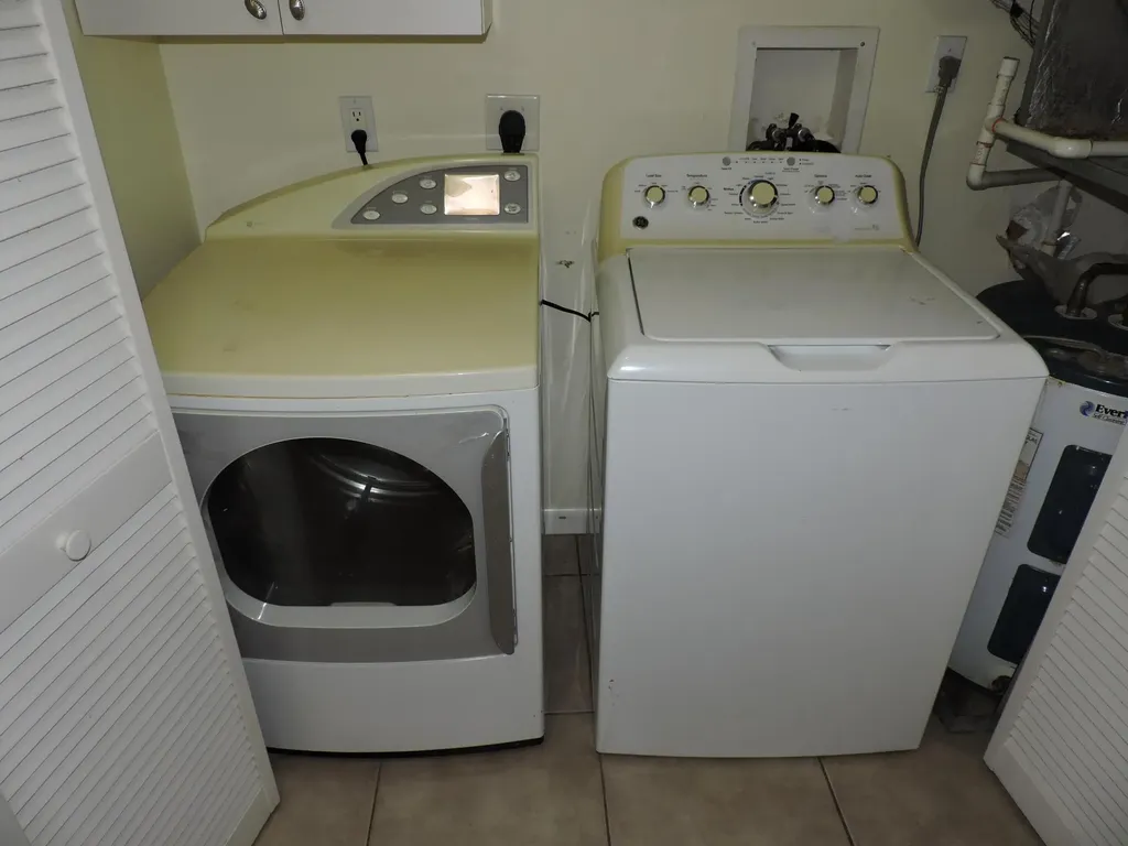 8599 Crater Terrace West Palm Beach FL 33403