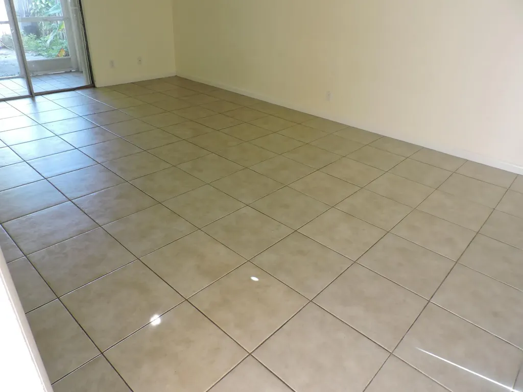 8599 Crater Terrace West Palm Beach FL 33403