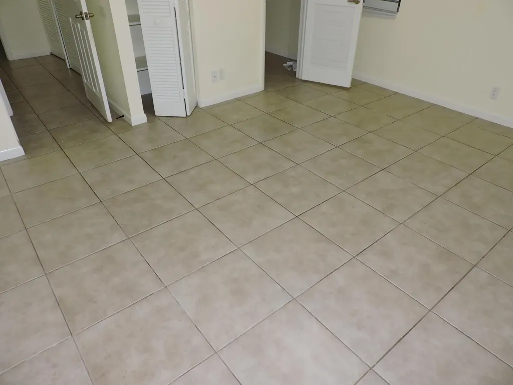8599 Crater Terrace West Palm Beach FL 33403