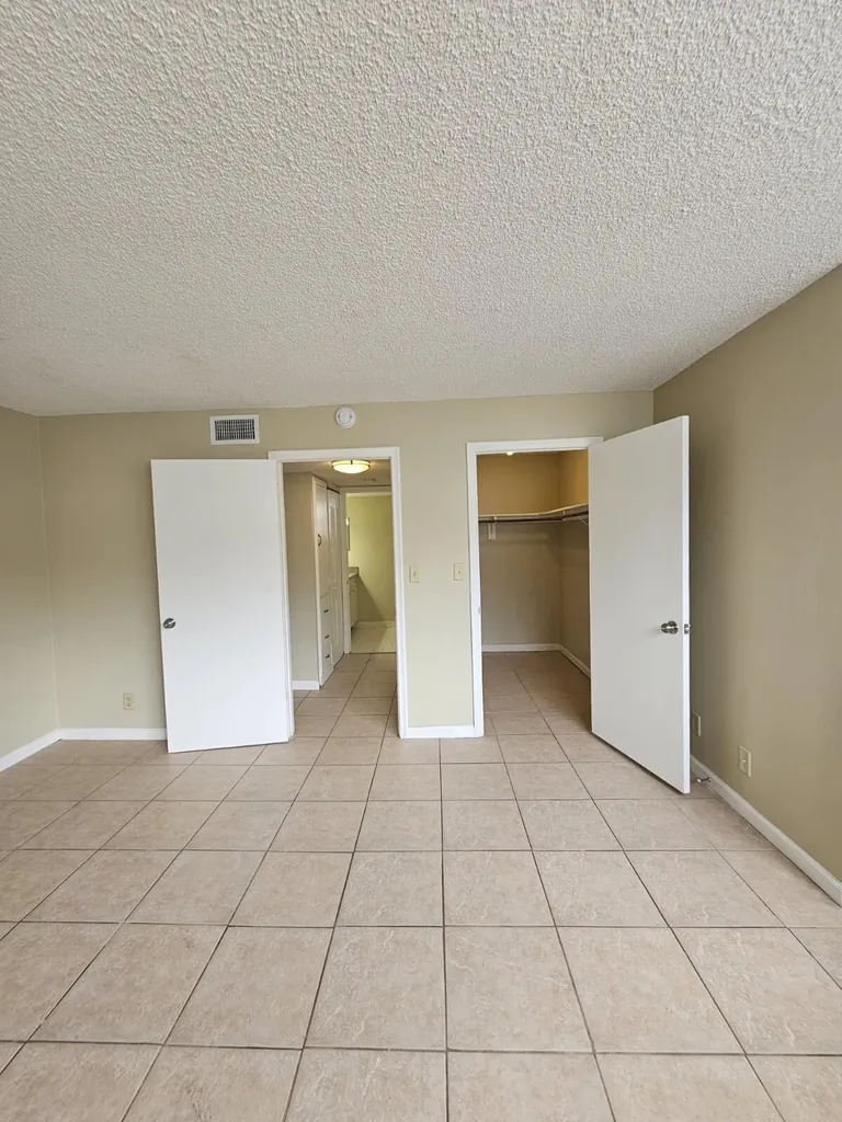 1880 N Congress Avenue West Palm Beach FL 33401