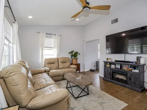 1656 3rd Avenue SW Vero Beach FL 32962