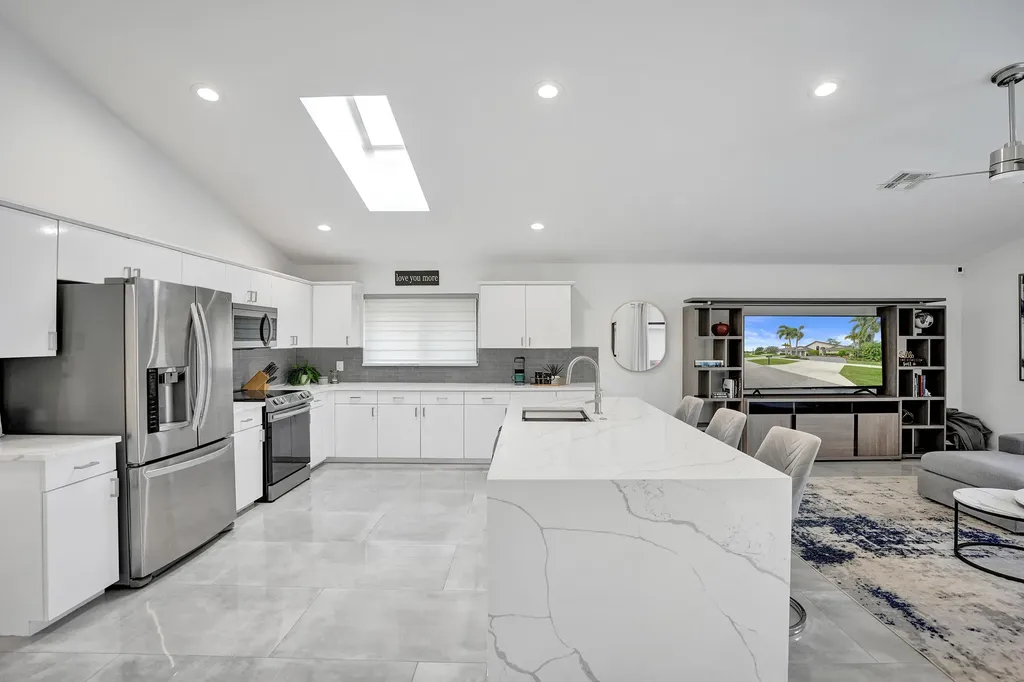 10875 Boca Woods Lane Boca Raton FL 33428
