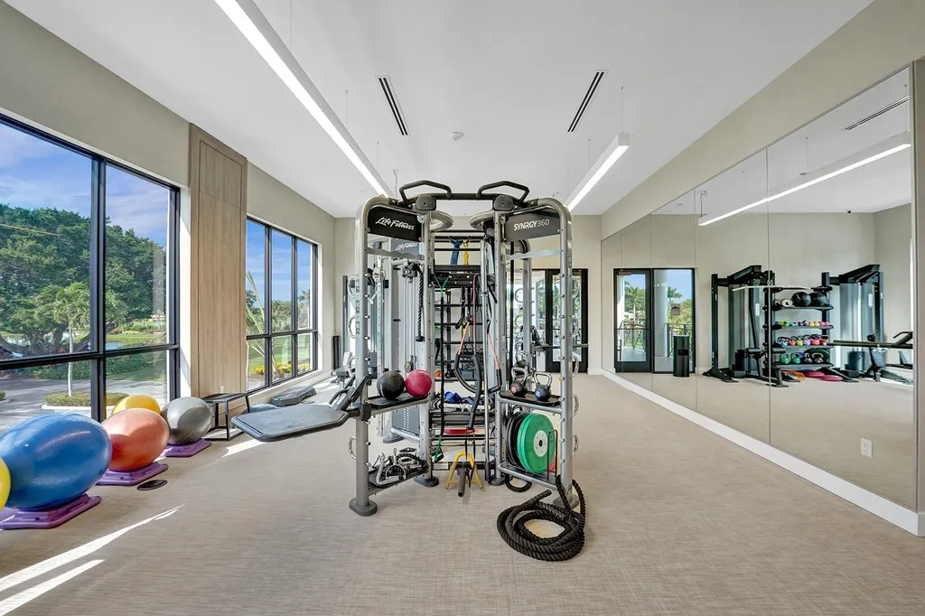10875 Boca Woods Lane Boca Raton FL 33428