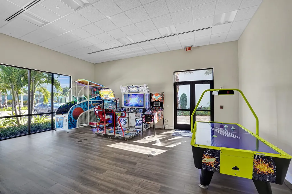 10875 Boca Woods Lane Boca Raton FL 33428