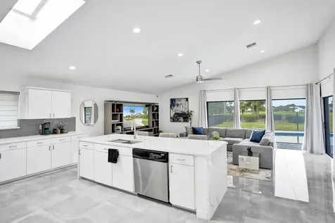 10875 Boca Woods Lane Boca Raton FL 33428