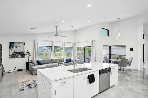 10875 Boca Woods Lane Boca Raton FL 33428