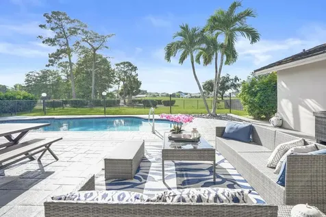 10875 Boca Woods Lane Boca Raton FL 33428