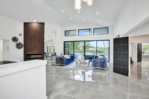 10875 Boca Woods Lane Boca Raton FL 33428