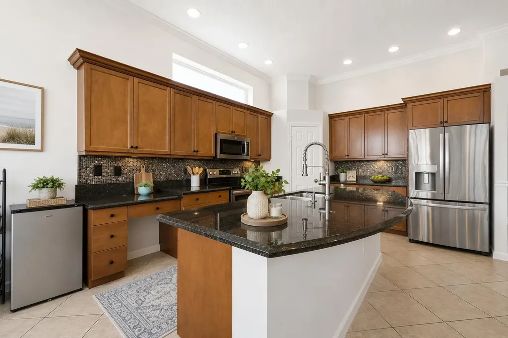 9857 Via Grande W Wellington FL 33411