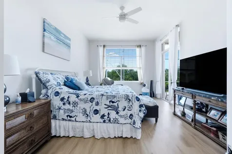 9857 Via Grande W Wellington FL 33411