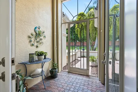 9857 Via Grande W Wellington FL 33411