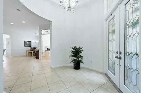 9857 Via Grande W Wellington FL 33411