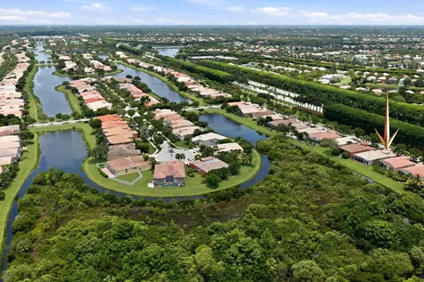 9857 Via Grande W Wellington FL 33411