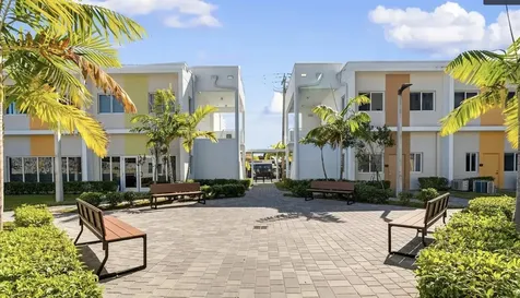 2130 NW 37th Street Miami FL 33142