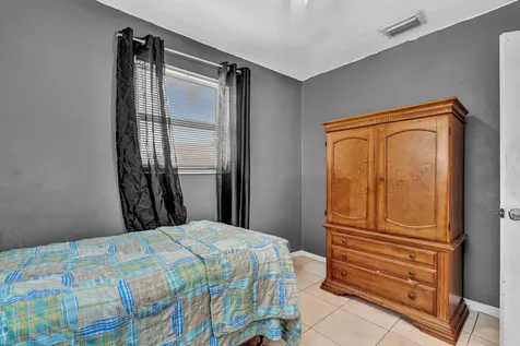 2131 Acapulco Drive Miramar FL 33023