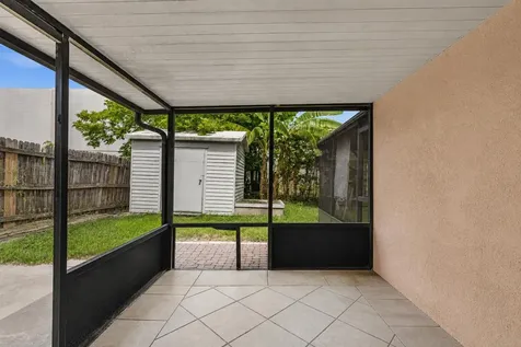 2131 Acapulco Drive Miramar FL 33023