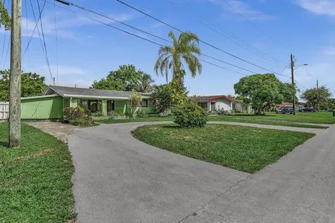 2131 Acapulco Drive Miramar FL 33023