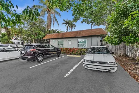 232 SE 9th Avenue Pompano Beach FL 33060