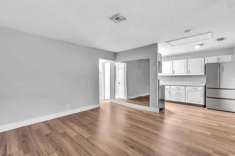 232 SE 9th Avenue Pompano Beach FL 33060