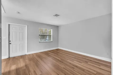 232 SE 9th Avenue Pompano Beach FL 33060