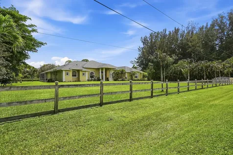 13882 43rd Road N Royal Palm Beach FL 33411