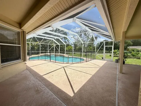 13882 43rd Road N Royal Palm Beach FL 33411