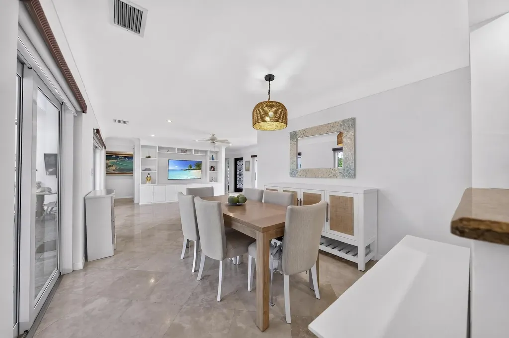 3011 NE 47th Street Fort Lauderdale FL 33308