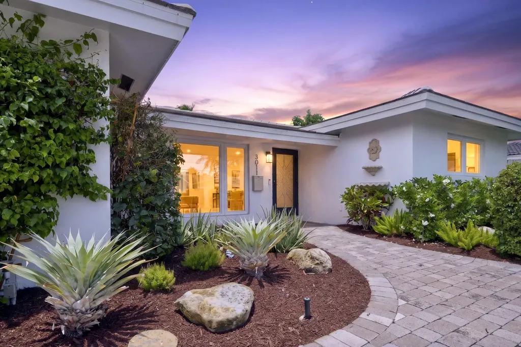 3011 NE 47th Street Fort Lauderdale FL 33308