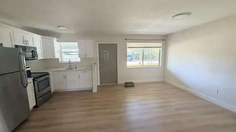 800 Moffett Street Hallandale Beach FL 33009