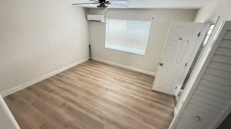 800 Moffett Street Hallandale Beach FL 33009