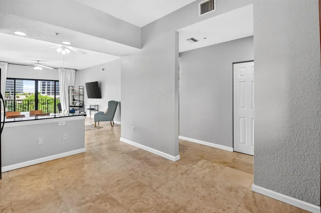 1620 Presidential Way West Palm Beach FL 33401