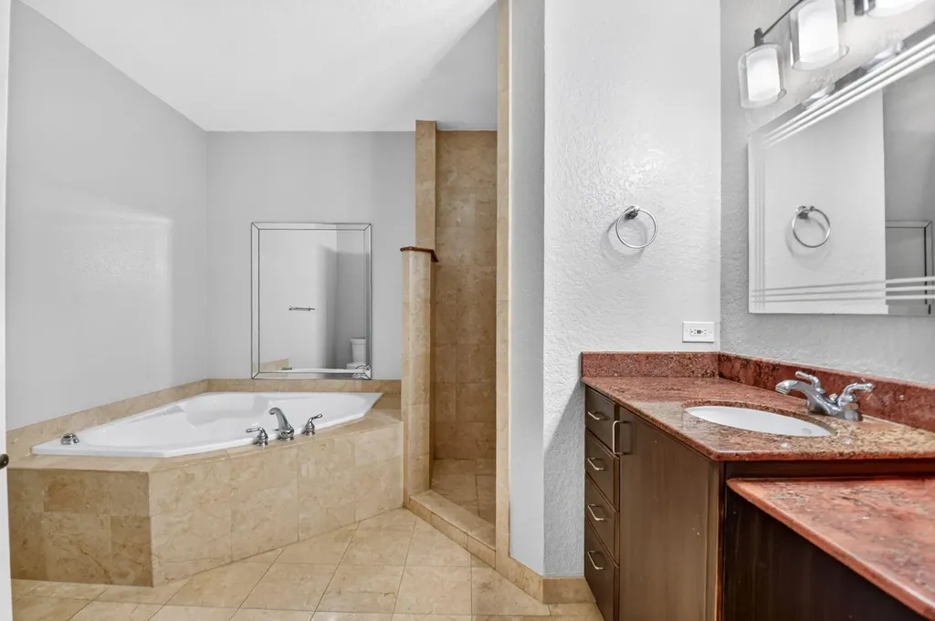 1620 Presidential Way West Palm Beach FL 33401
