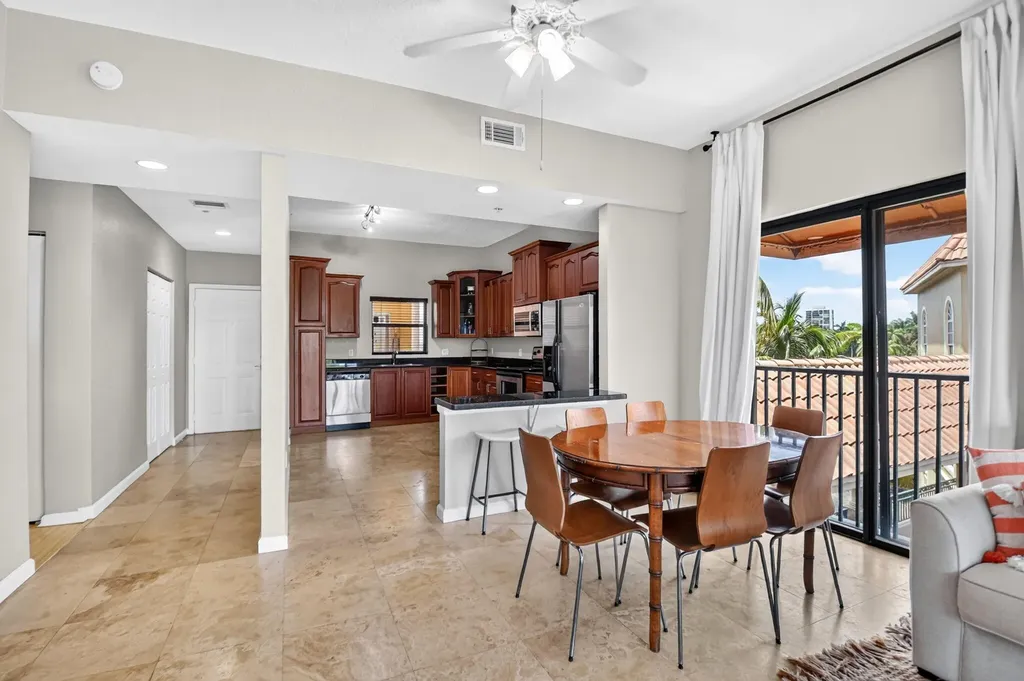 1620 Presidential Way West Palm Beach FL 33401
