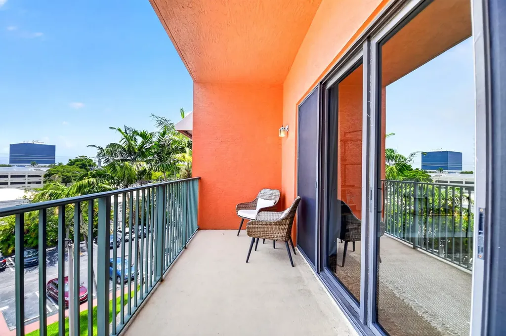 1620 Presidential Way West Palm Beach FL 33401