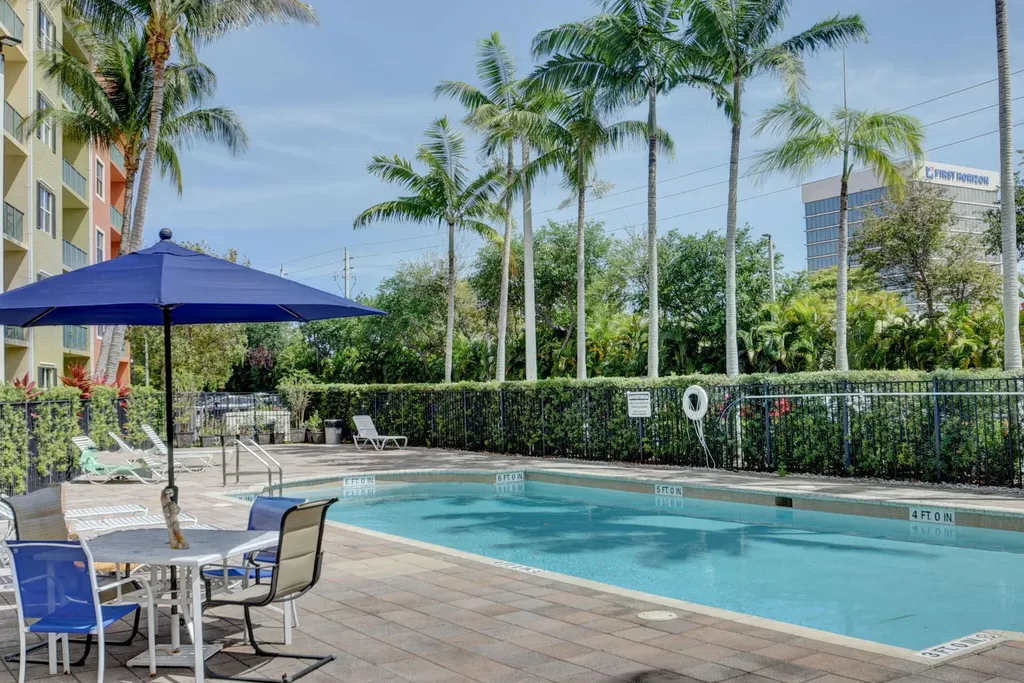 1620 Presidential Way West Palm Beach FL 33401