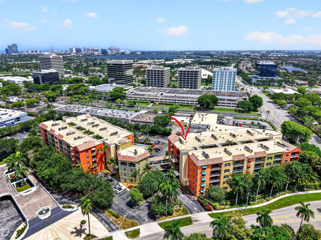1620 Presidential Way West Palm Beach FL 33401