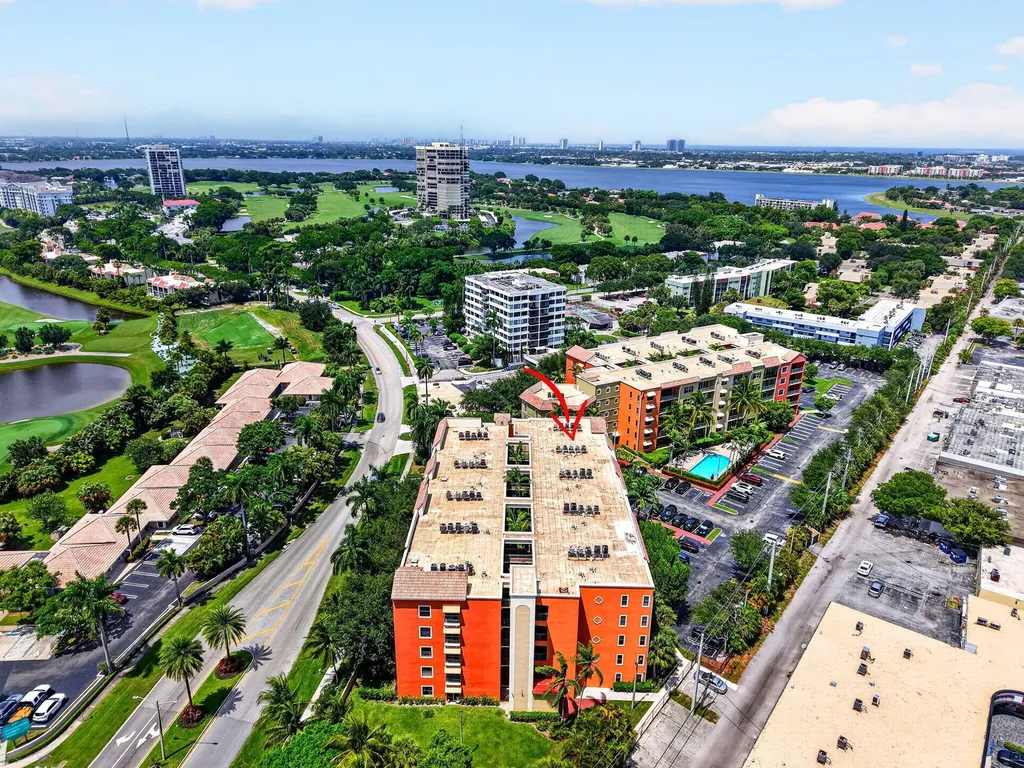 1620 Presidential Way West Palm Beach FL 33401