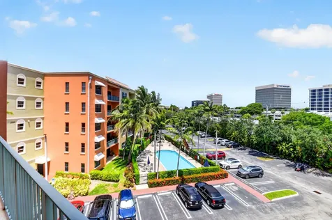 1620 Presidential Way West Palm Beach FL 33401