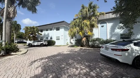 1470 N Dixie Highway Fort Lauderdale FL 33304