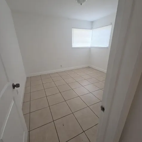 160 NW 15th Place Pompano Beach FL 33060