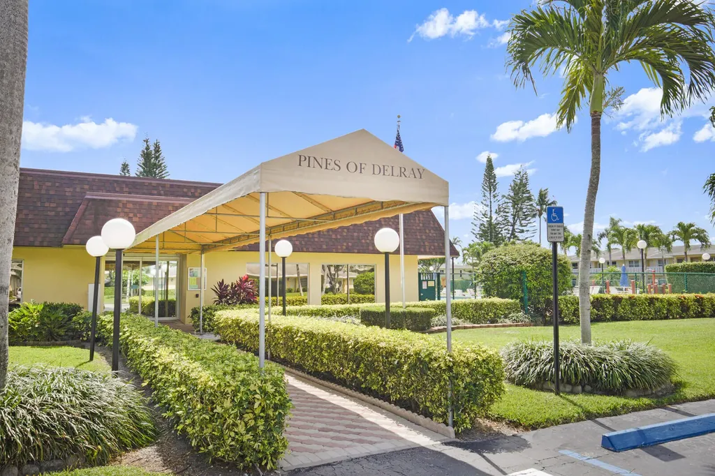 1141 Calamondin Terrace Delray Beach FL 33445