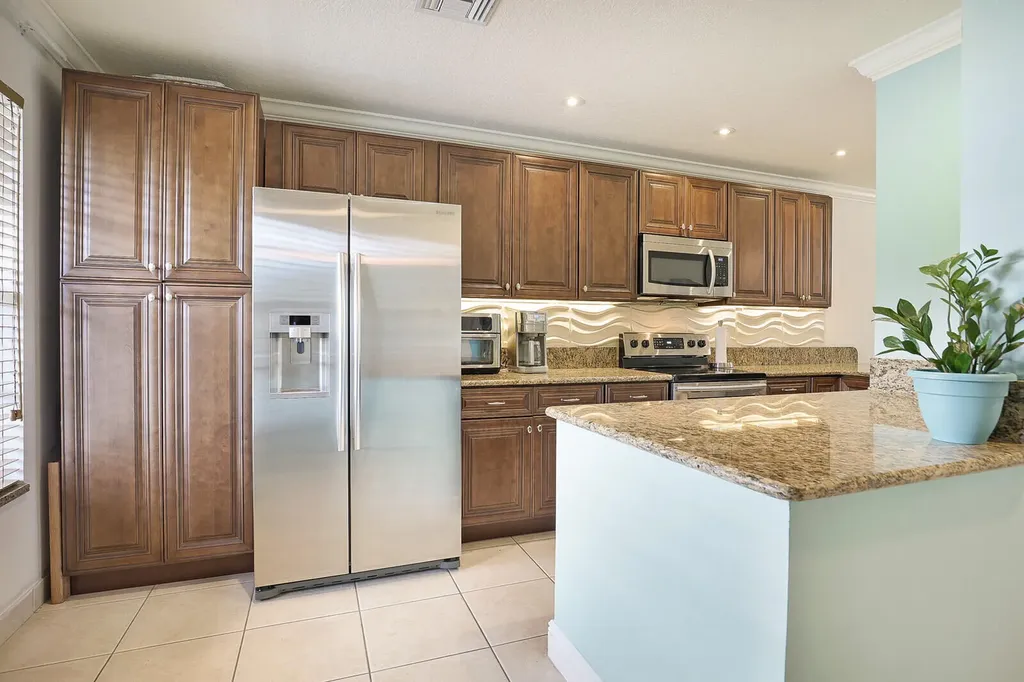 1141 Calamondin Terrace Delray Beach FL 33445