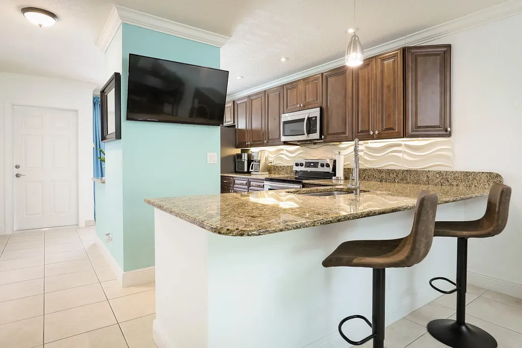 1141 Calamondin Terrace Delray Beach FL 33445