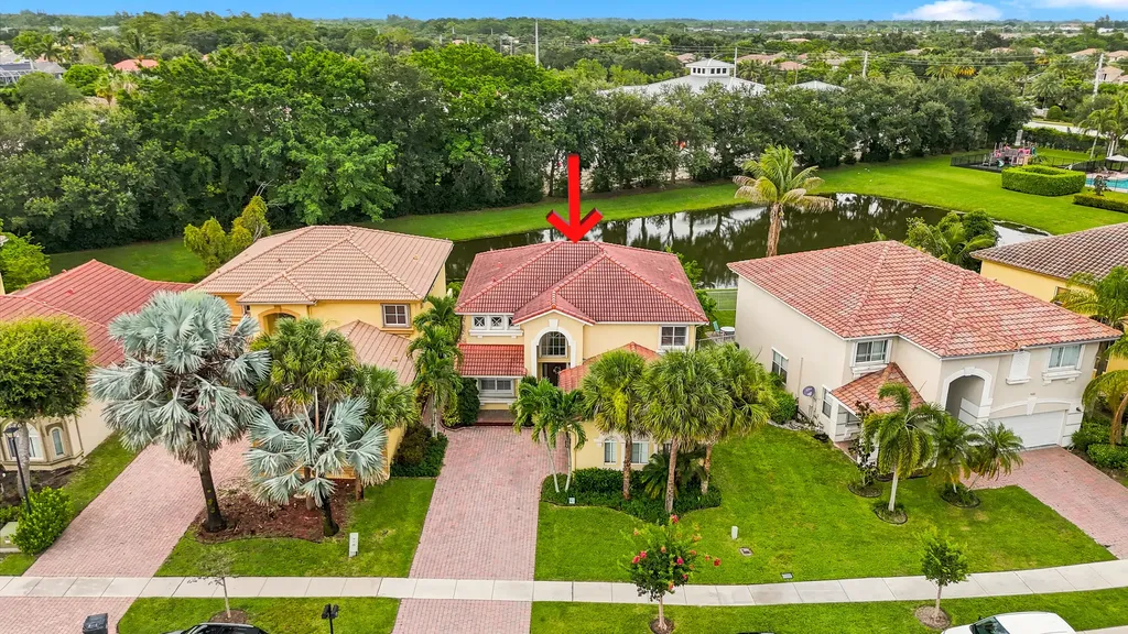 9035 Silver Glen Way Lake Worth FL 33467