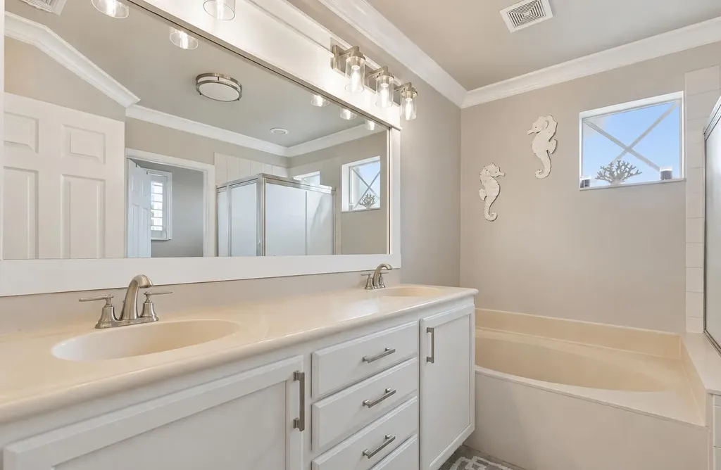 9035 Silver Glen Way Lake Worth FL 33467