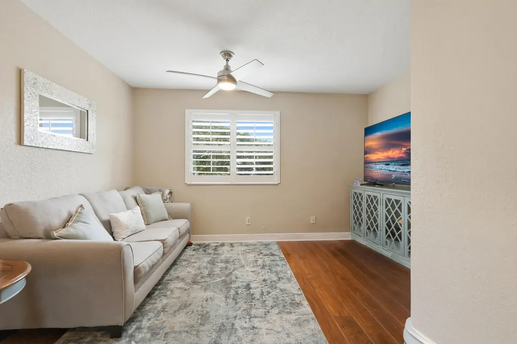 9035 Silver Glen Way Lake Worth FL 33467